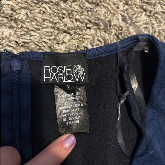 Elegant Navy Midi Dress with Flare Hem - Picture 5 of 11